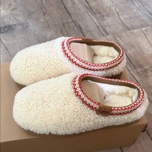 UGG Women Tasman Maxi Curly